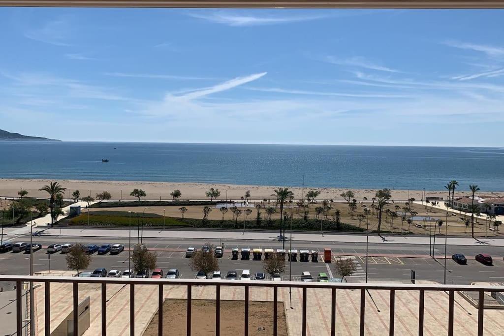 Vistas Frontales Al Mar Apartman Empuriabrava Kültér fotó