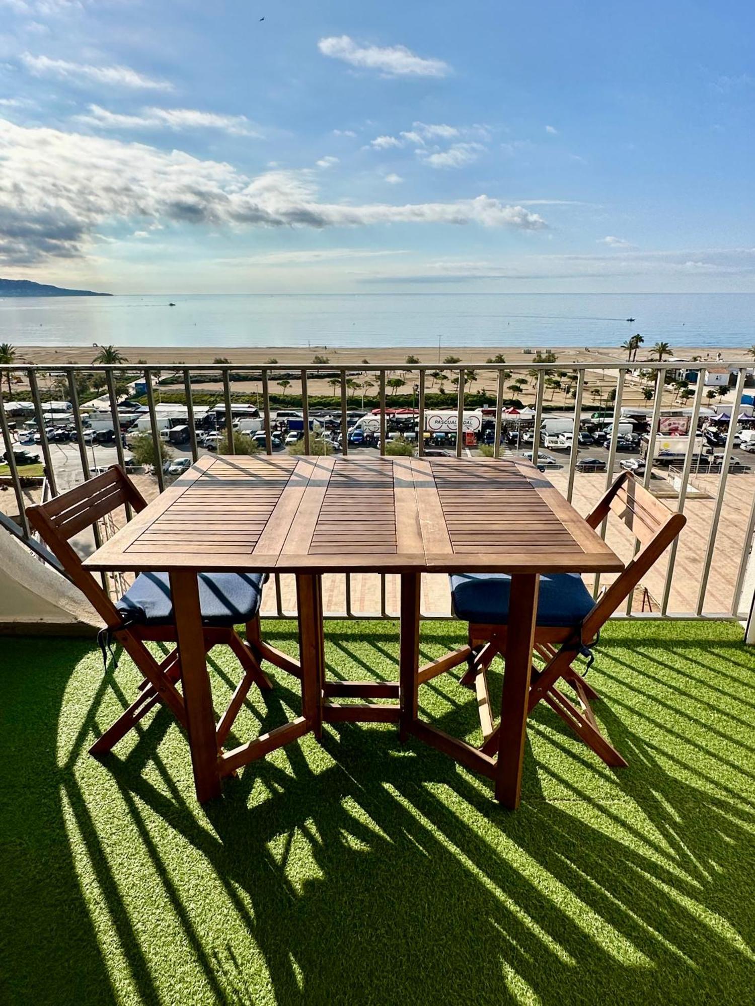 Vistas Frontales Al Mar Apartman Empuriabrava Kültér fotó